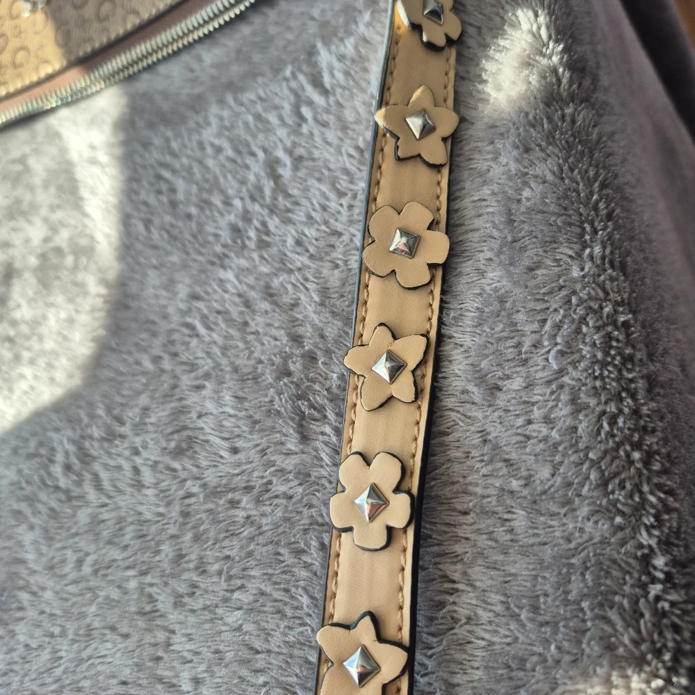 GUESS Brown Monogram Shoulder Bag - Picture 5 of 5